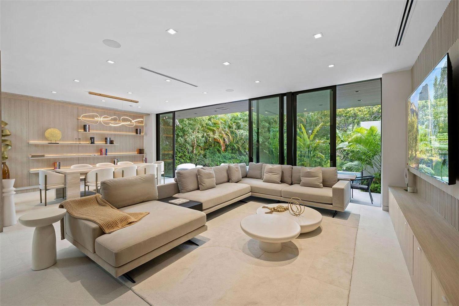 Miami Modern Private Villa