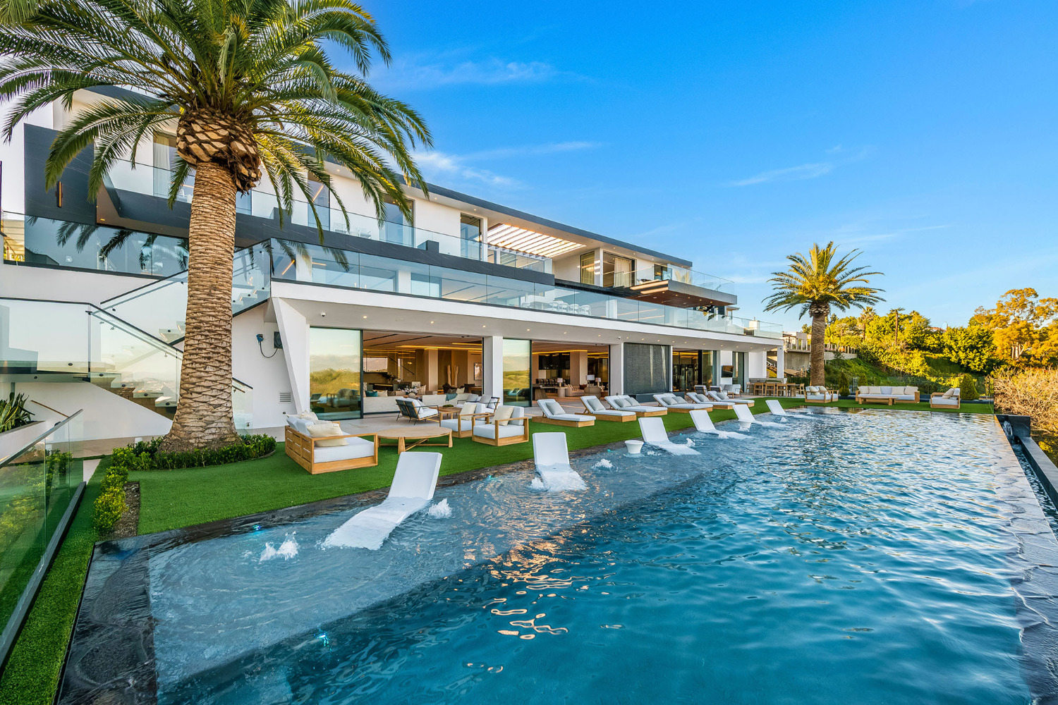Tide Heights Villa