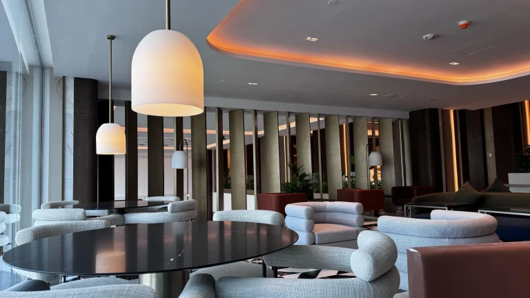 Mövenpick Hotel