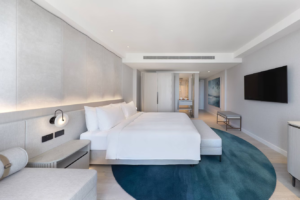 What Furniture Is Included in a Hotel Guest Room? A Complete FF&E Guide — Article image 3