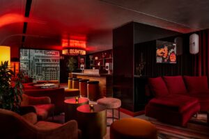 Commercial Restaurant Furniture Buying Guide: Chairs, Tables, Booths & Bar Seating — Article image 4