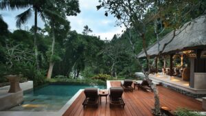 How to Specify Outdoor Furniture for Coastal and High-Humidity Environments — Article image 1